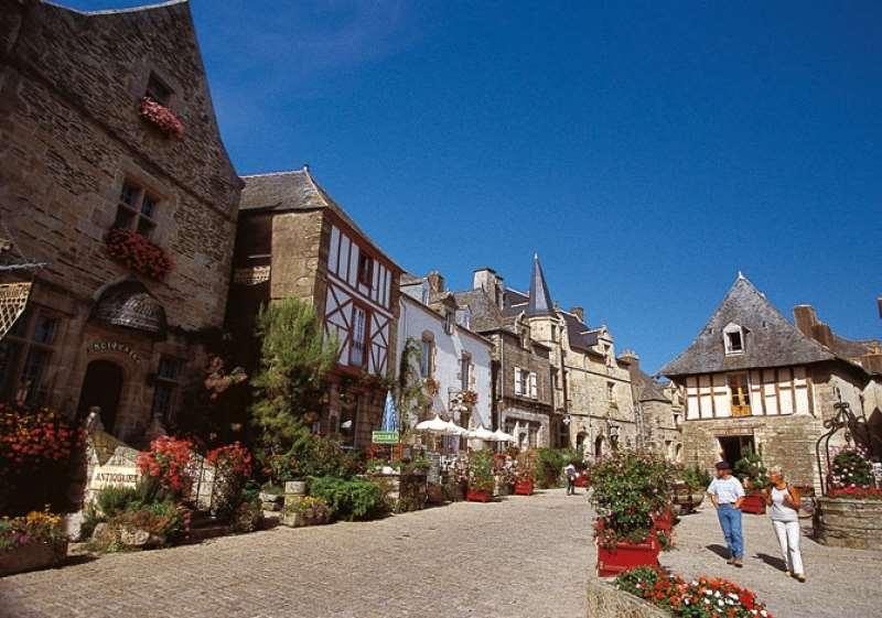 Terres De France - Le Domaine Du Moulin Neuf Hotel Rochefort-en-Terre Bagian luar foto